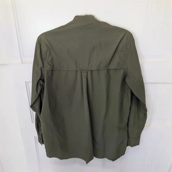 Patagonia Women's Nylon Button Up Long-Sleeved Anchor Bay Shirt, Size S, Green - Picture 5 of 9